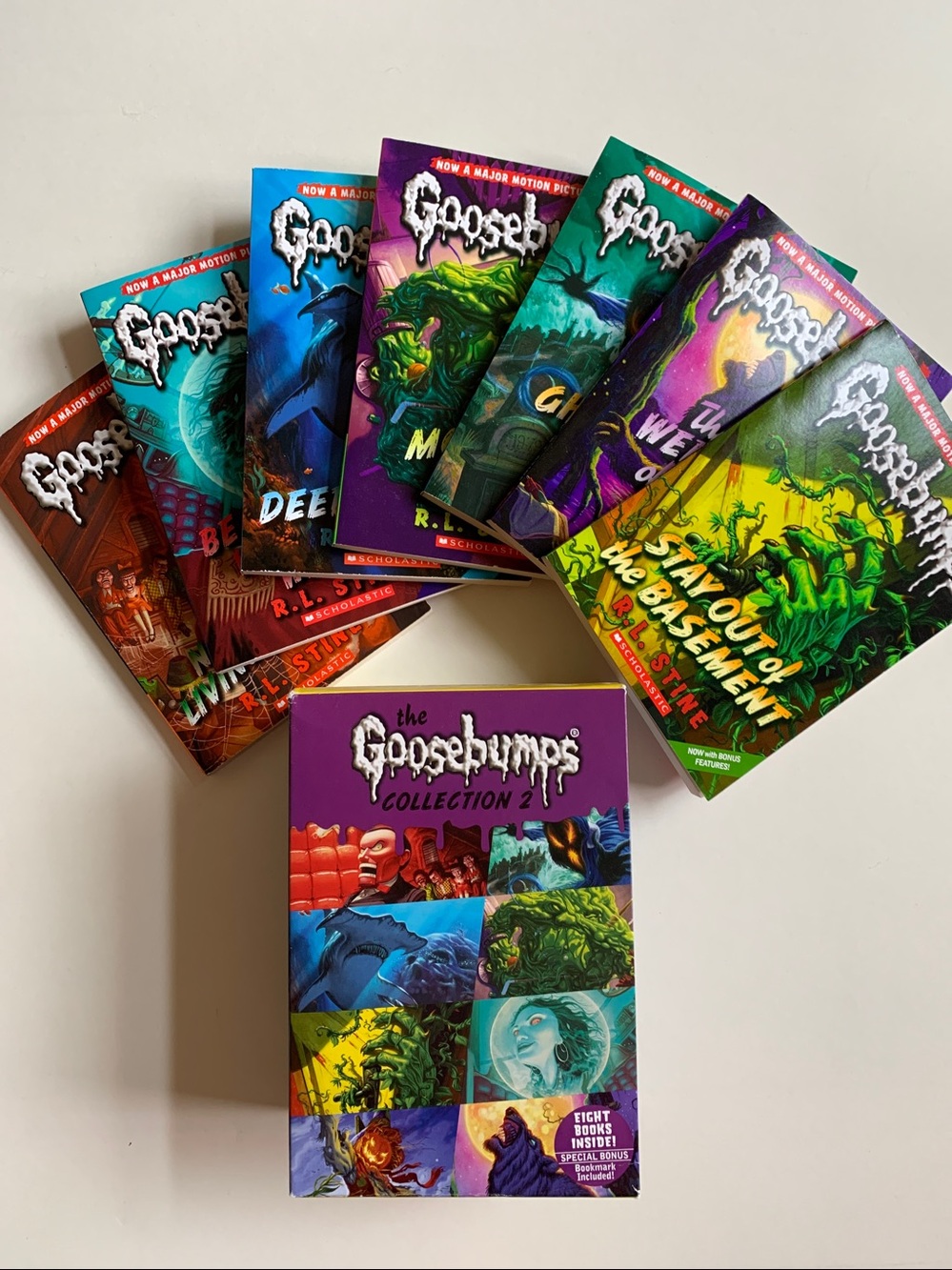the GOOSEBUMPS Collection 2 Book Series 6 Paperback Books